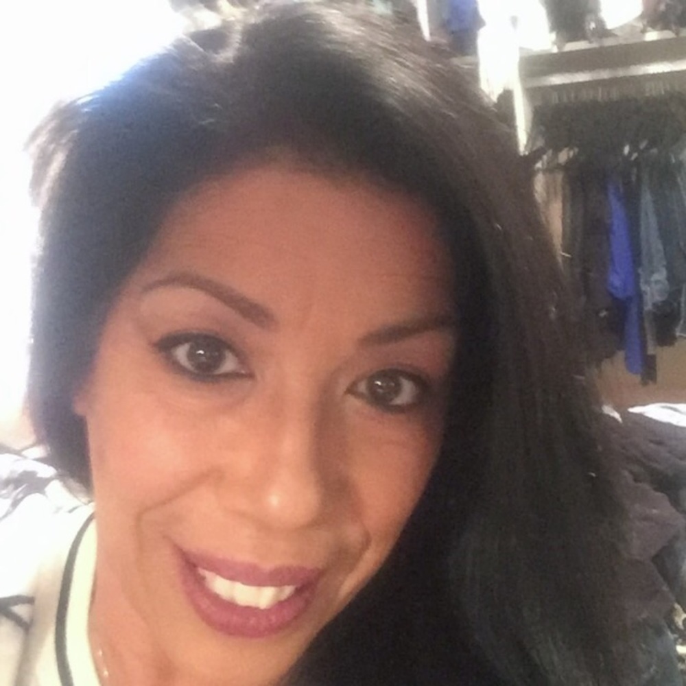 Meet your Posher, Lisa